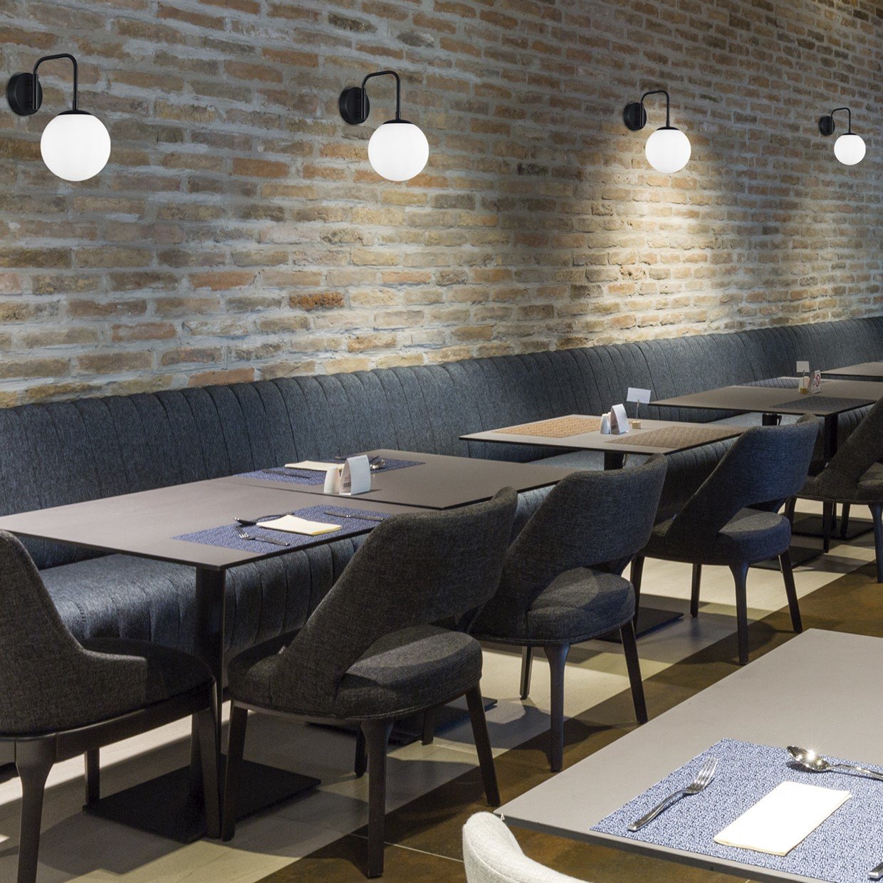 APLIQUE LEBON NEGRO OPAL 1 X 60W E-27 - Imagen 2