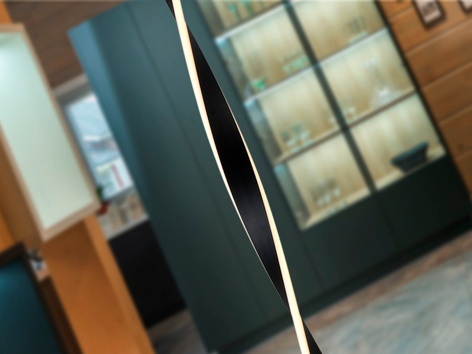 TWIST-LAMPARA DE PIE NEGRO - Imagen 3